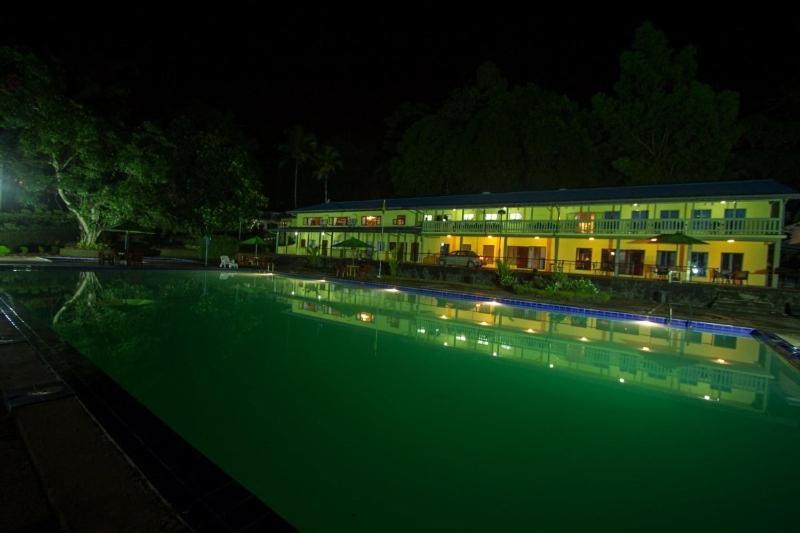 Kothmale Holiday Hotel Kandy Ngoại thất bức ảnh